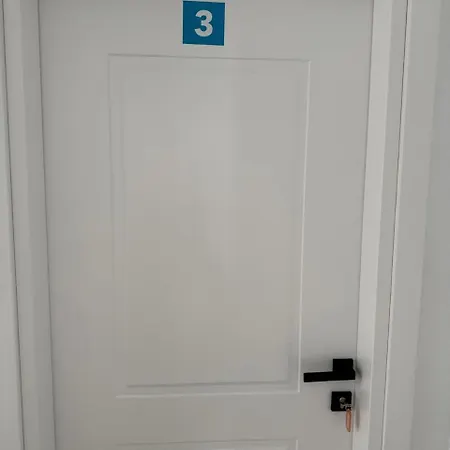 Mili *
